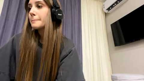 milena_awesome @ stripchat on 20250908