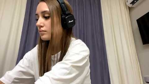 milena_awesome @ stripchat on 20250909