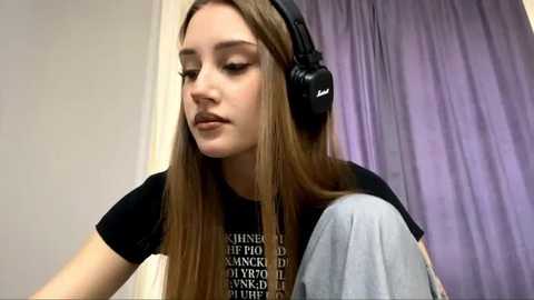 milena_awesome @ stripchat on 20250912