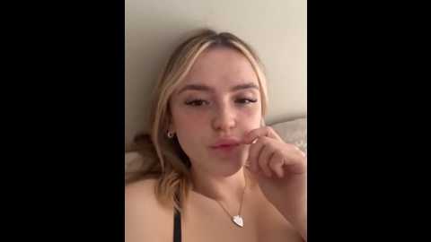 elliemaexoxo @ stripchat on 20250913