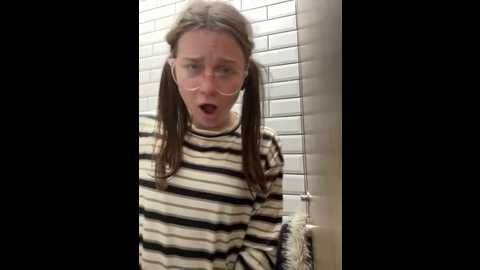 minivi @ stripchat on 20250913