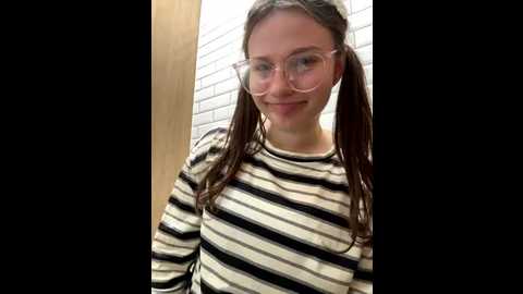 minivi @ stripchat on 20250913