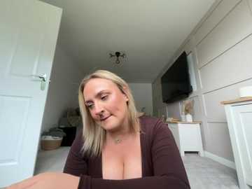 elliemaee @ stripchat on 20250914