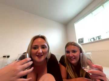 elliemaee @ stripchat on 20250914