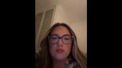 emilyeast @ stripchat on 20250914