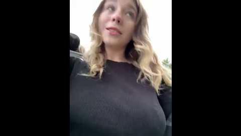 mimiumuy @ stripchat on 20250915