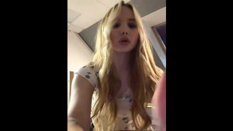 sky_cutie @ stripchat on 20250915