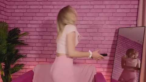 margo_robbbie @ stripchat on 20250917