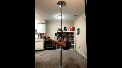 harley_cams @ stripchat on 20250918