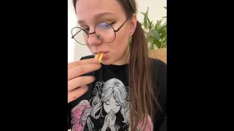 minivi @ stripchat on 20250918