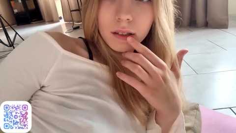 fruityxo @ stripchat on 20250919