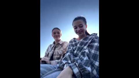 juice_bunny @ stripchat on 20250919