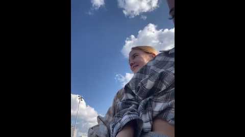 juice_bunny @ stripchat on 20250919