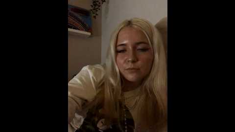 blondie_sofia_essexbabe @ stripchat on 20250920