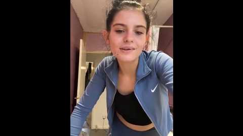 camwithchlox @ stripchat on 20250920