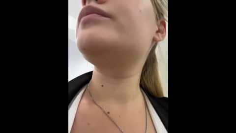 holy_tereza @ stripchat on 20250920