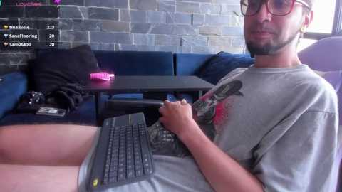 jade_pleasure_ @ stripchat on 20250920