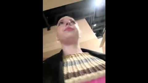 loraadoll @ stripchat on 20250920