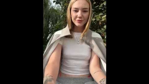 milamoone @ stripchat on 20250920