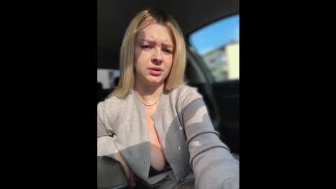 love_bri @ stripchat on 20250921