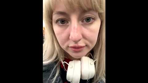 ronniekiss @ stripchat on 20250921