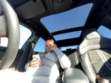 elliemaee @ stripchat on 20250922