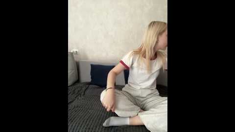 kit_lick @ stripchat on 20250922