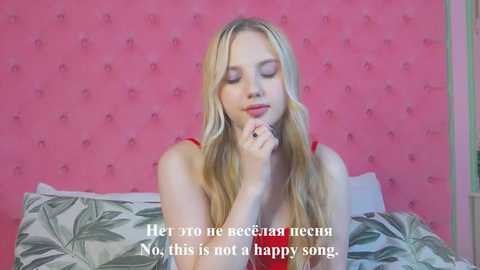 sky_cutie @ stripchat on 20250922