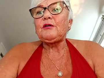 suesinner @ stripchat on 20250922