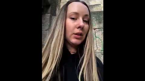 mona_plus @ stripchat on 20250923