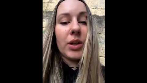 mona_plus @ stripchat on 20250923