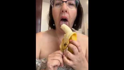 b_bonya_m @ stripchat on 20250924