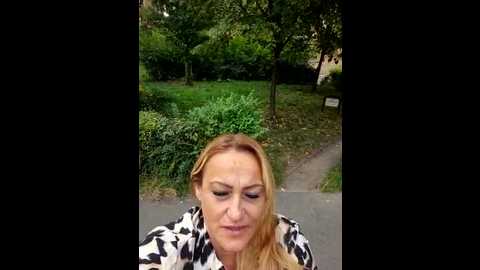 isabellaa04 @ stripchat on 20250924