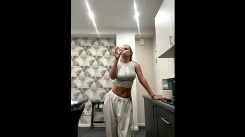 ketitull @ stripchat on 20250924