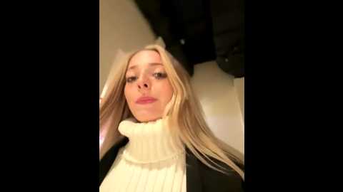 loraadoll @ stripchat on 20250924