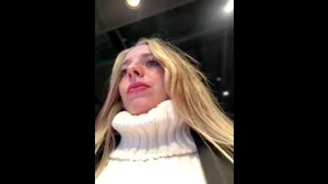 loraadoll @ stripchat on 20250924