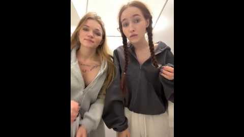 porn_cornn @ stripchat on 20250924