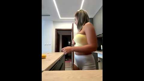 sophievj @ stripchat on 20250924