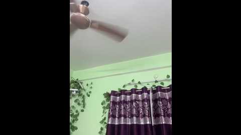 v_hot_sweti @ stripchat on 20250924