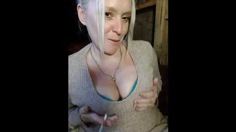 bouncy_bella28x @ stripchat on 20250925