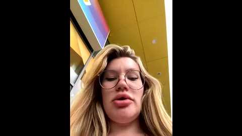 justmilaa @ stripchat on 20250925