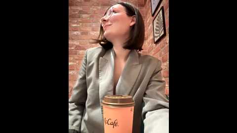 the_snowwhitee @ stripchat on 20250925