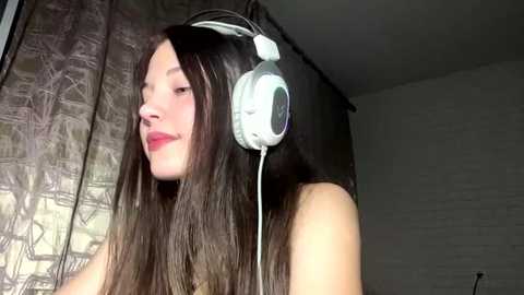 tyrira_glow @ stripchat on 20250926