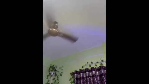 v_hot_sweti @ stripchat on 20250926