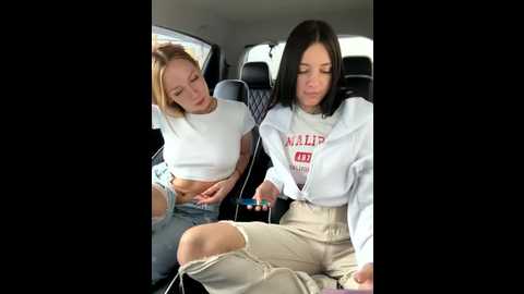 julliavegas @ stripchat on 20250928