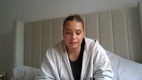 krystal_tx @ stripchat on 20250928