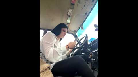 mirareach @ stripchat on 20250928