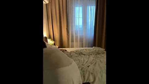 linaviam @ stripchat on 20250929