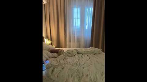 linaviam @ stripchat on 20250929