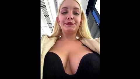 milkyy_wway @ stripchat on 20250929